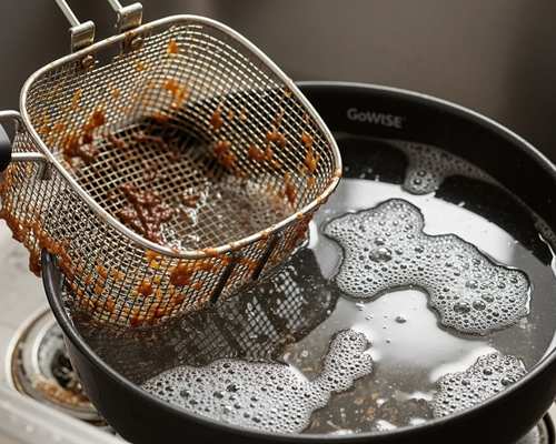 How to clean gowise air fryer with baking soda