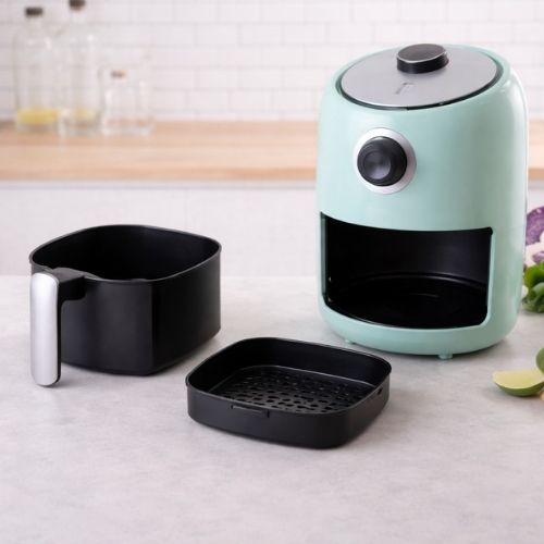 how to clean dash air fryer