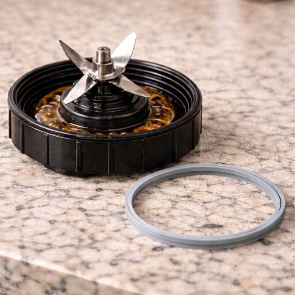 ninja blender smell bad