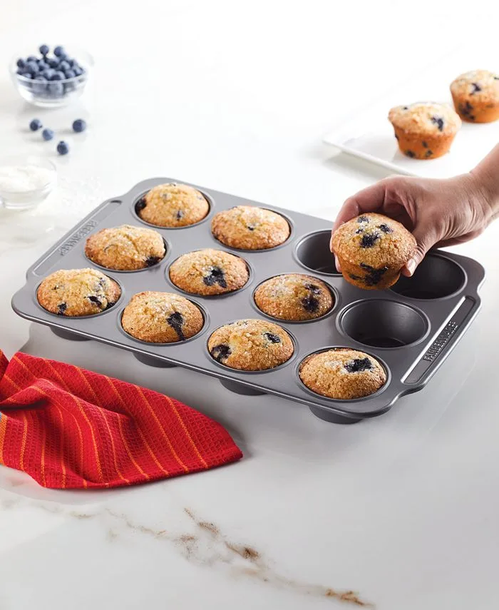 12-cup nonstick muffin pan