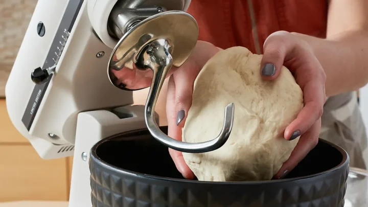 Can Cheap Mixer Handle Heavy Bagel Dough Without Stripping