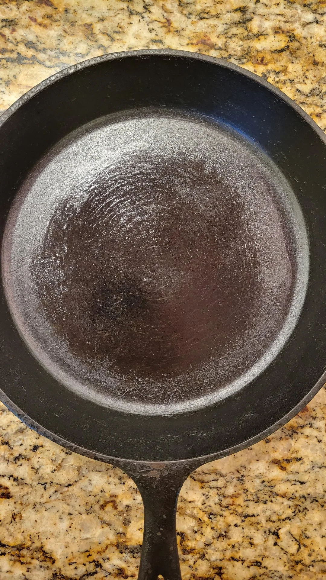 carbonized bread crumb buildup on lid rails