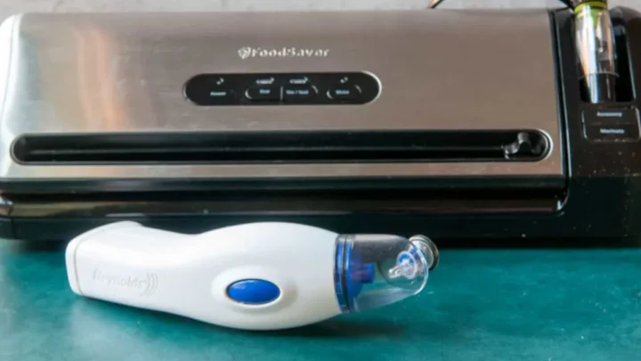 Why Your Handheld Vacuum Sealer Loses Suction After 3 Bags