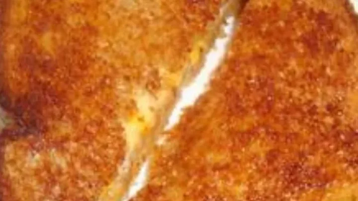 Budget Ceramic Pan: Golden Brown Grilled Cheese Temp & Time