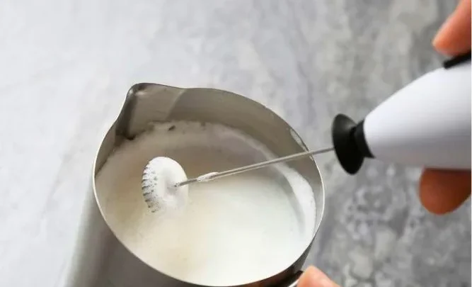 Reddit Review: Instant Milk Frother for Oat & Almond Milk?