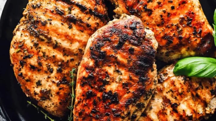 165°F Grilled Chicken: Time & Temp for Juicy Breasts