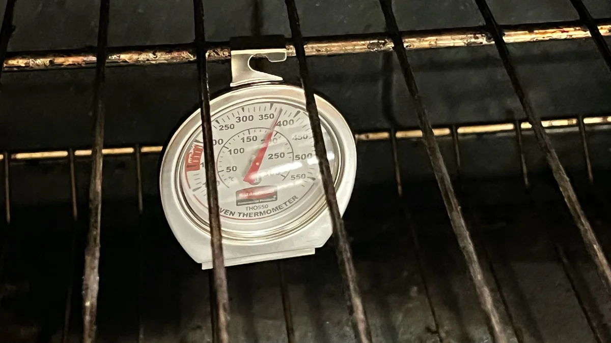 oven thermometer inside oven