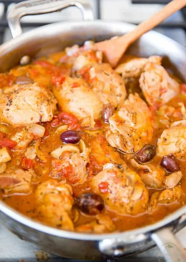 what temperature and cooking time for chicken cacciatore with tomatoes and peppers in stainless steel saute pan with helper handle