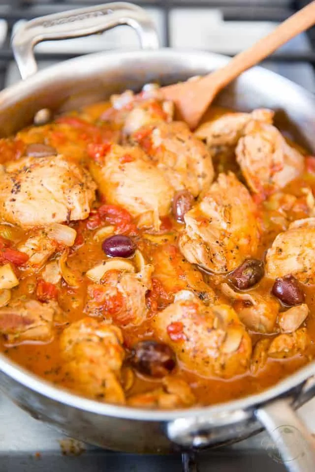 what temperature and cooking time for chicken cacciatore with tomatoes and peppers in stainless steel saute pan with helper handle