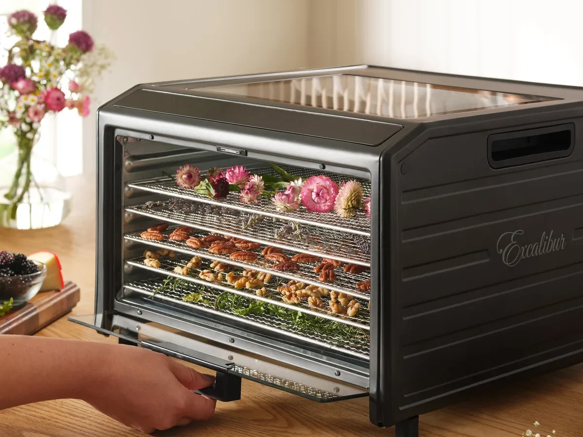 what temperature and cooking time for fragrant dried culinary oregano and basil in quiet digital food dehydrator