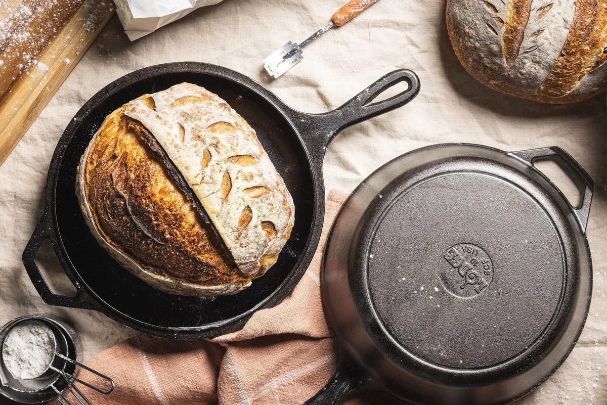 what temperature and cooking time for high hydration artisan sourdough boule in double dutch oven combo cooker